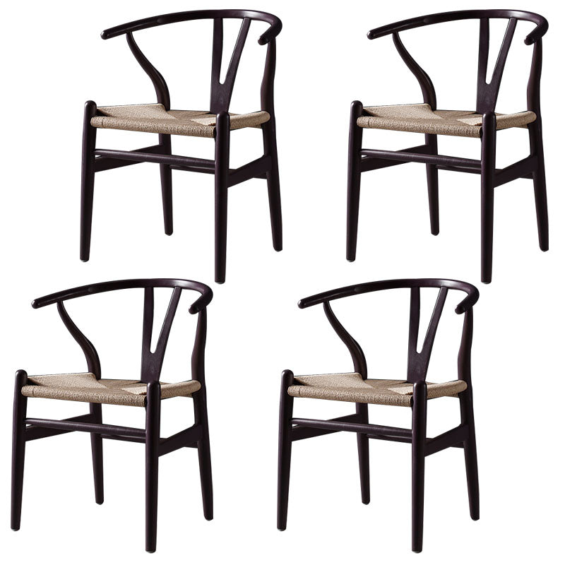 Silla de comedor de madera moderna con acabado mate de Wishbone de haya