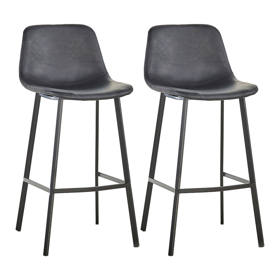 Bar de bares industriales y taburetes de la espalda con 4 patas en negro