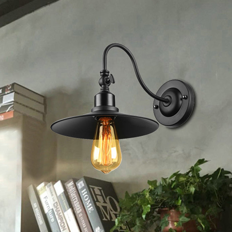 Schwarzes Finish Flared Leuchtenbeleuchtung mit Schwanenhals -Arm -Loft -Stil Metal 1 Lampe Esszimmer Wandleuchte