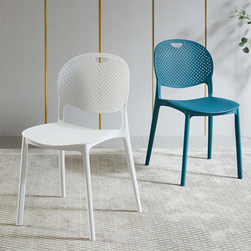 Sillas apilables modernas que cenan la silla sin brazos con las piernas plásticas para la cocina