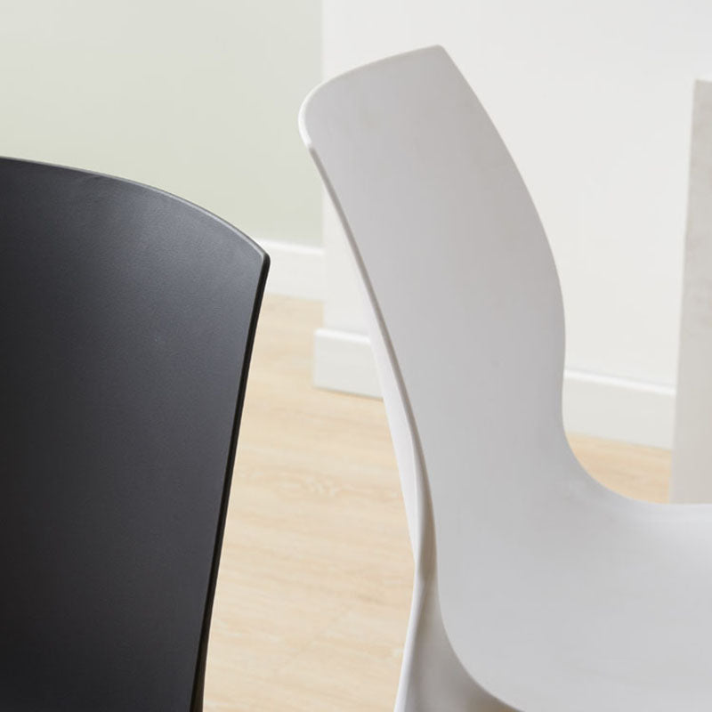 Sedie impilabili in stile moderno sedia da pranzo a bracciole con gambe di plastica per cucina