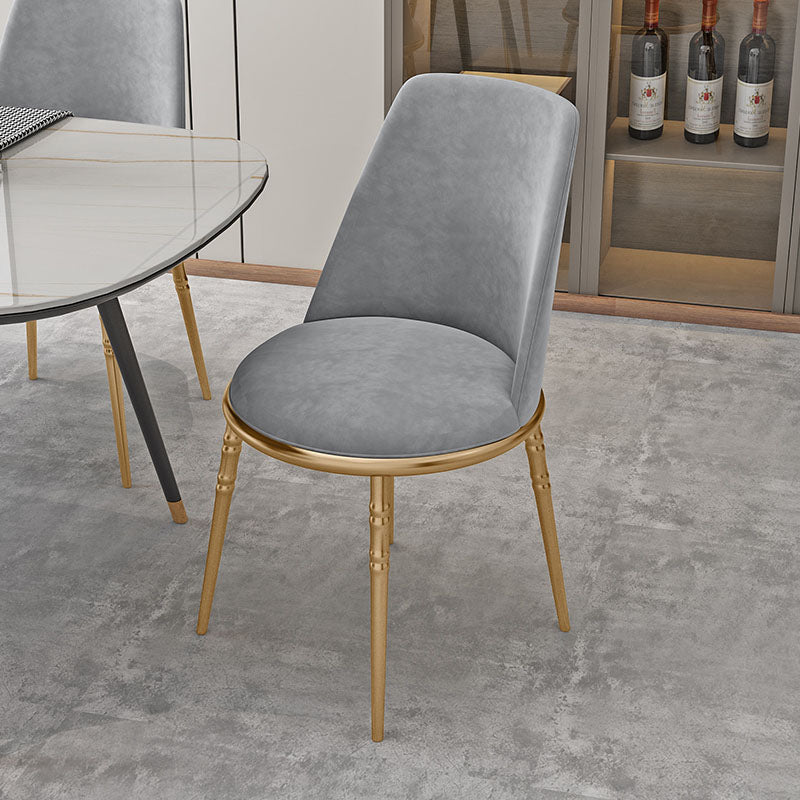 Silla lateral escandinava de piel sintética para el hogar, silla con respaldo sólido sin brazos