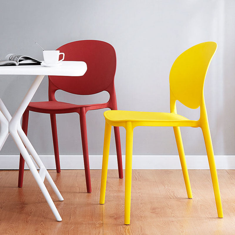 Silla apilable de estilo moderno, silla con respaldo abierto sin brazos y patas de plástico para cocina