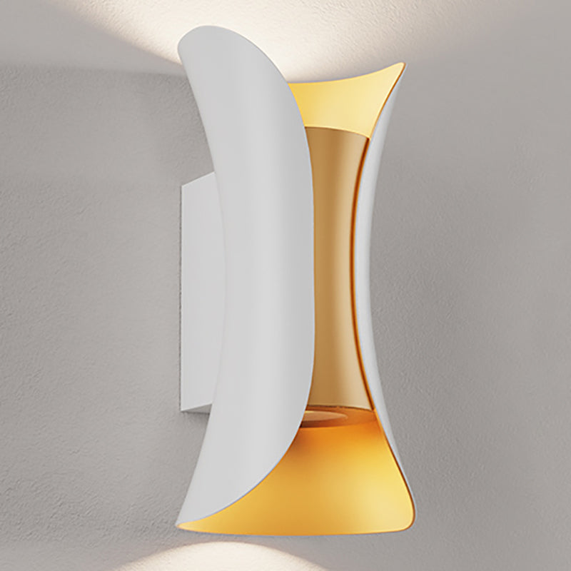 Modern Style Metal Wall Light Geometric Shape LED Wall Washer for Outdoors