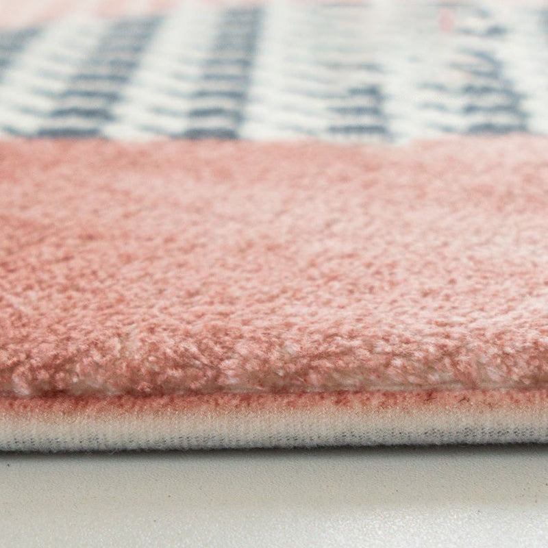 Geometric Polyester Area Rug Polyester Stain Resistant Backing Indoor Rug