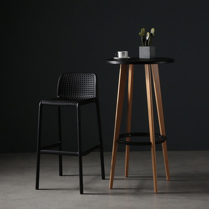 29,9 Zoll Plastik für zeitgenössische armlose Hocker Low Back Bar Hocker für das Restaurant