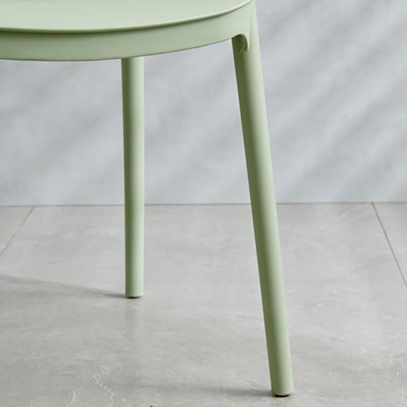 Sillas apilables modernas que cenan las sillas abiertas sin brazos con las piernas plásticas para la cocina