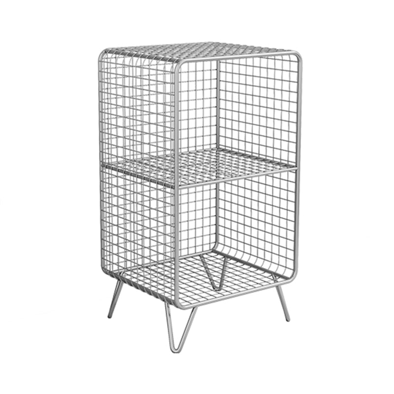 Libreria moderna chiusa con ripiani rettangolari in metallo