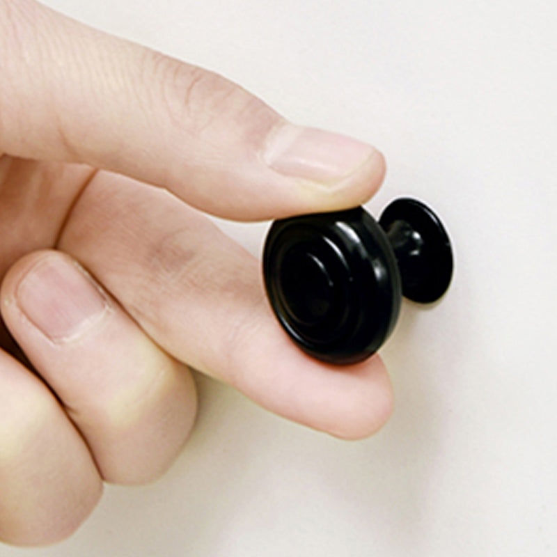 Manufactured Wood Standard Bookcase Vertical Bookcase with Glass Doors