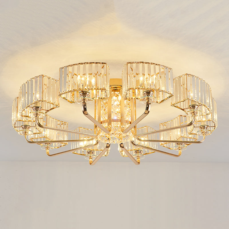 Moderne Metall-Halbblüte-Lampen-Golddecke mit Rechteckkristallschatten mehrköpfiger Kopf