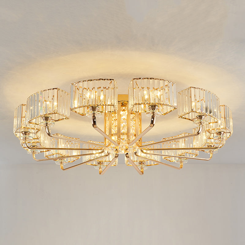 Moderne Metall-Halbblüte-Lampen-Golddecke mit Rechteckkristallschatten mehrköpfiger Kopf