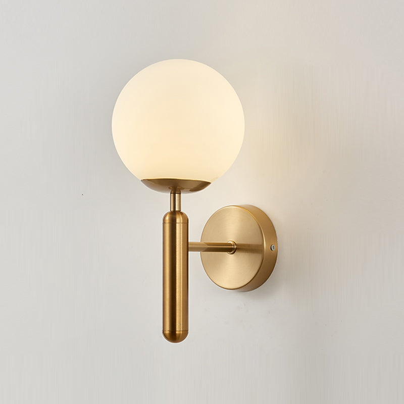 Lámpara de lámpara de pared global dorada simplicidad de vidrio blanco de 1 linda lámpara de vidrio
