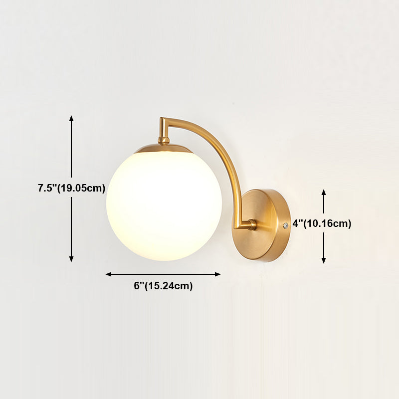 Lámpara de lámpara de pared global dorada simplicidad de vidrio blanco de 1 linda lámpara de vidrio