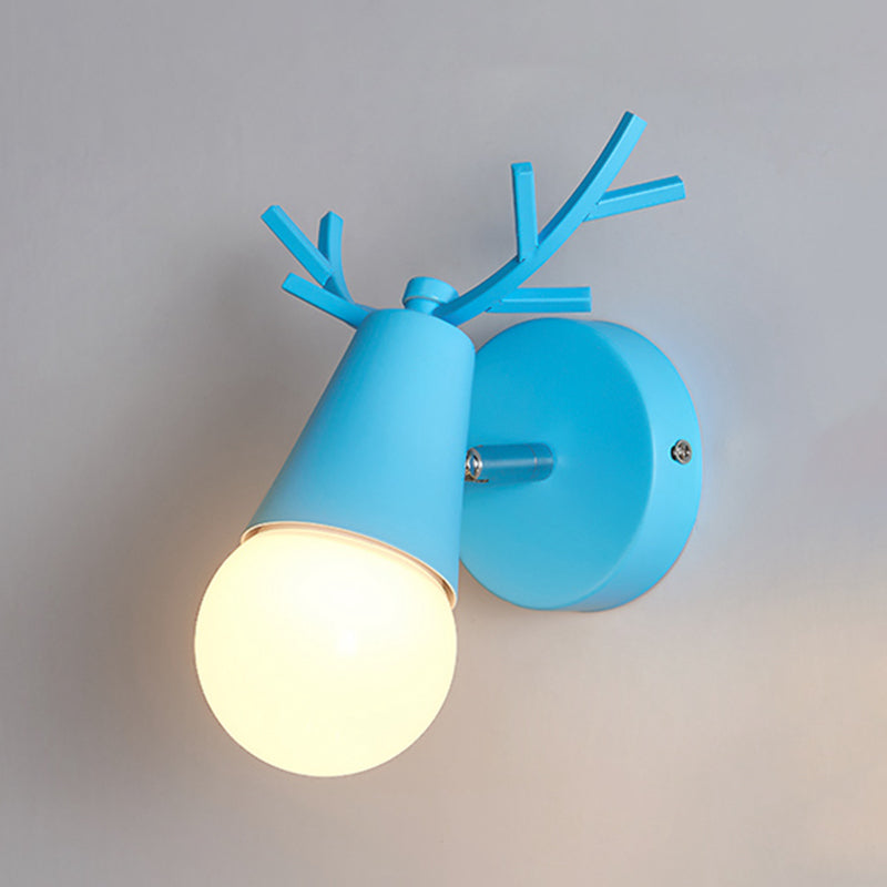 Modern Style Unique Shape Wall Sconce Metal 1 Light Sconce Lighting for Bedroom