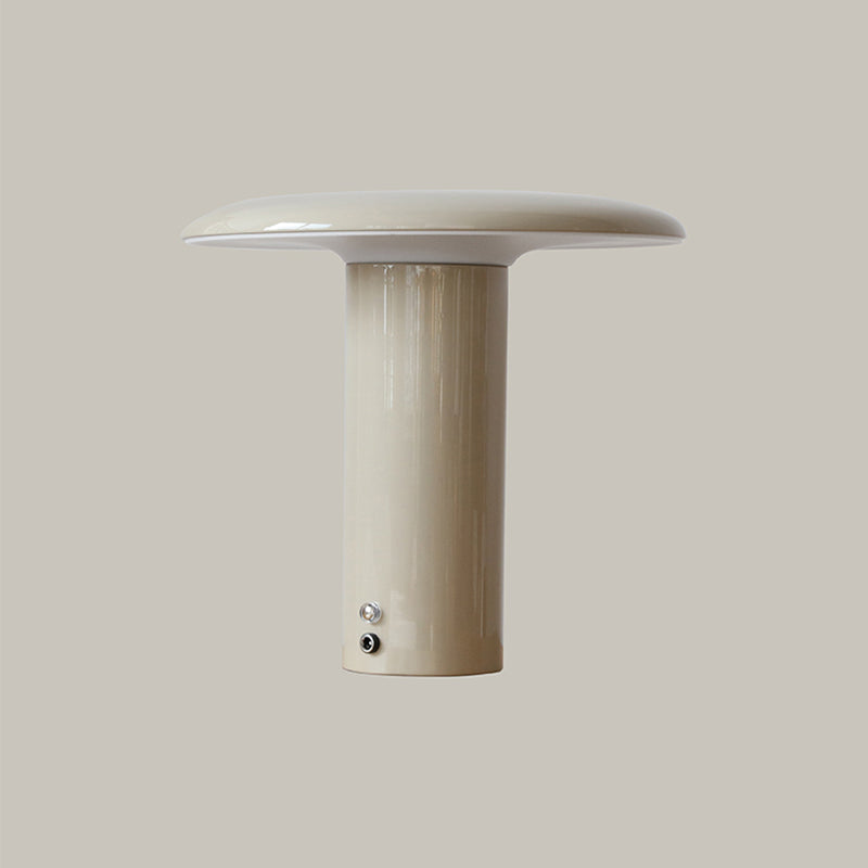 Cercle Table Light Style moderne Metal Night Table Lampe pour le chevet