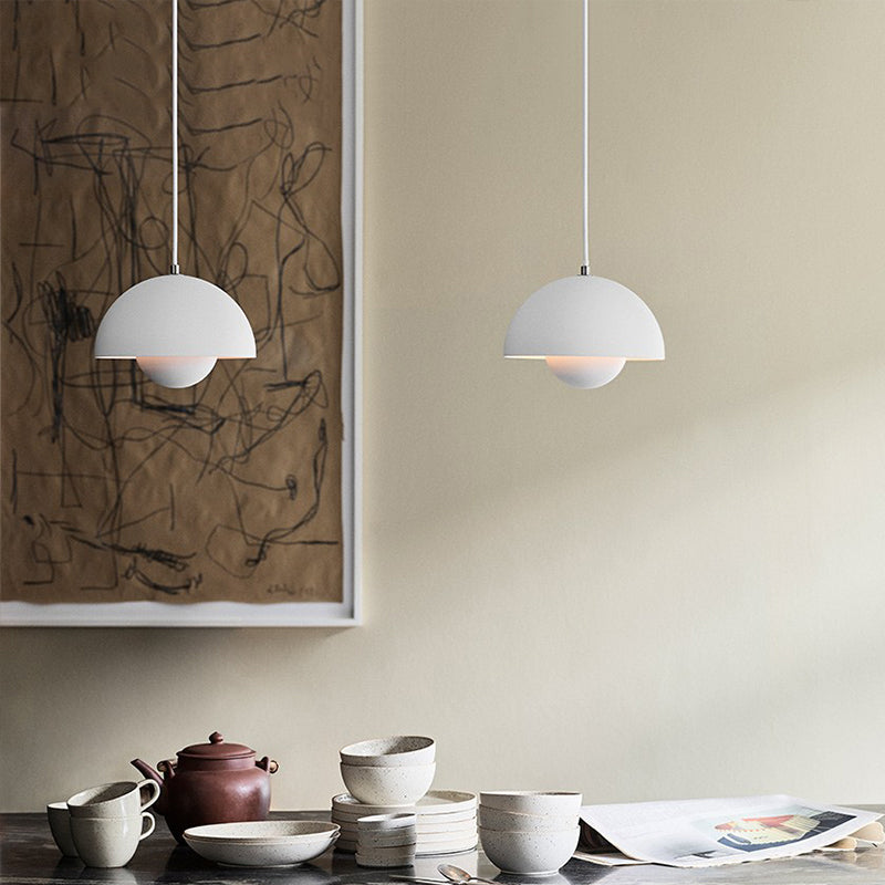 Modern Style Colorful Hanging Light Creative Metal Pendant Lighting Fixture