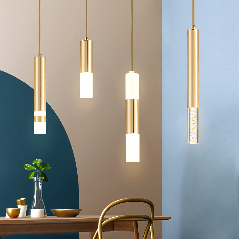 Forme de cylindre Metal Pendant Light Modern Style 1 Lumière Lumière Lumière en or