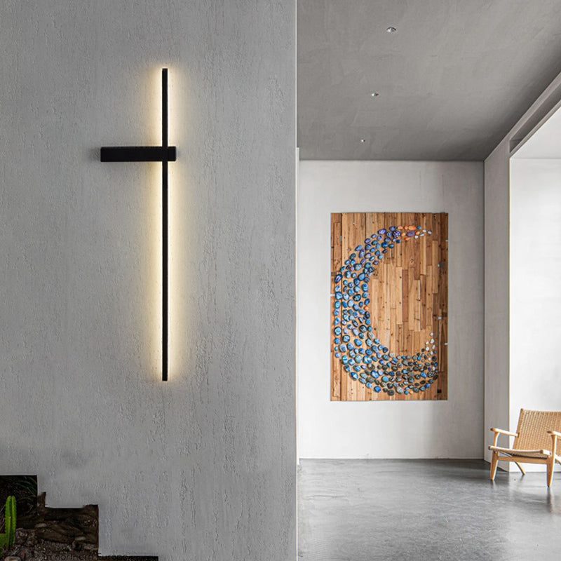 Linear Shape Metal Wall Light Modern Style 1-Light Wall Mount Light in Black