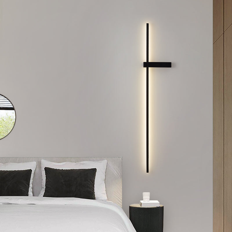 Linear Shape Metal Wall Light Modern Style 1-Light Wall Mount Light in Black
