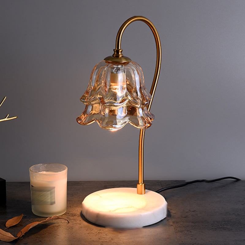 Moderner Stil Blumenform Tisch Beleuchtung Glas 1 Lichttischlampe ohne Dekorationen