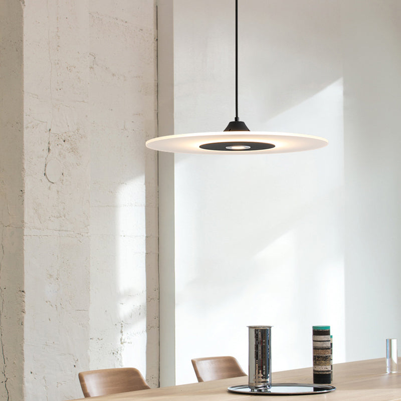 Luminaire suspendu en métal simple plafond suspendu pour salle à manger