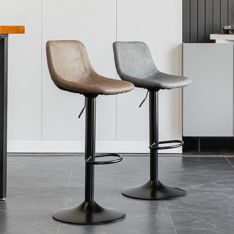 Contemporary Leather Swivel Barstool Indoor Bar Stool with Metal Base and Low Back