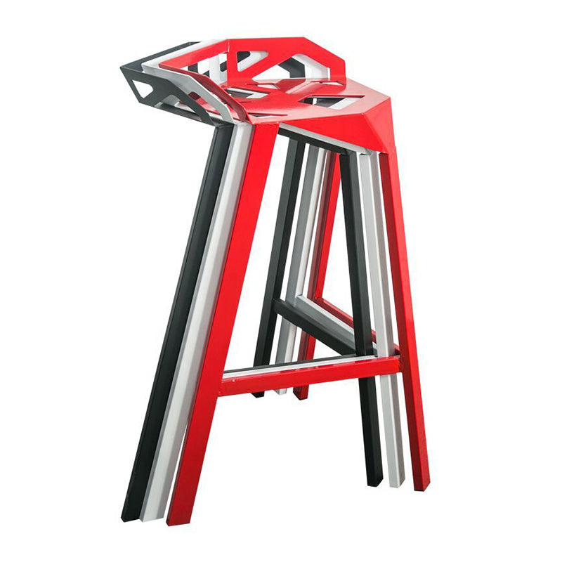 Industrial Stackable Iron Counter Stools Low Back 3 Legs Bar Stools with Footrest