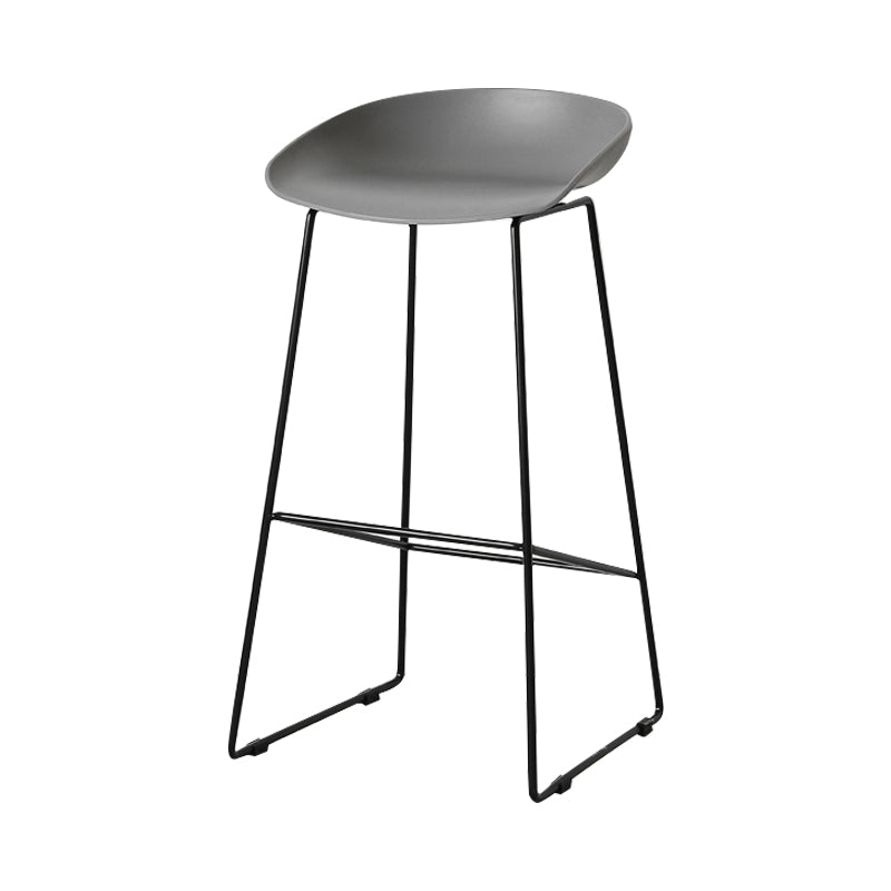 Scandinavian Style Bar-stool with Sled Legs Bucket Seat Counter Stool for Kitchen Bar