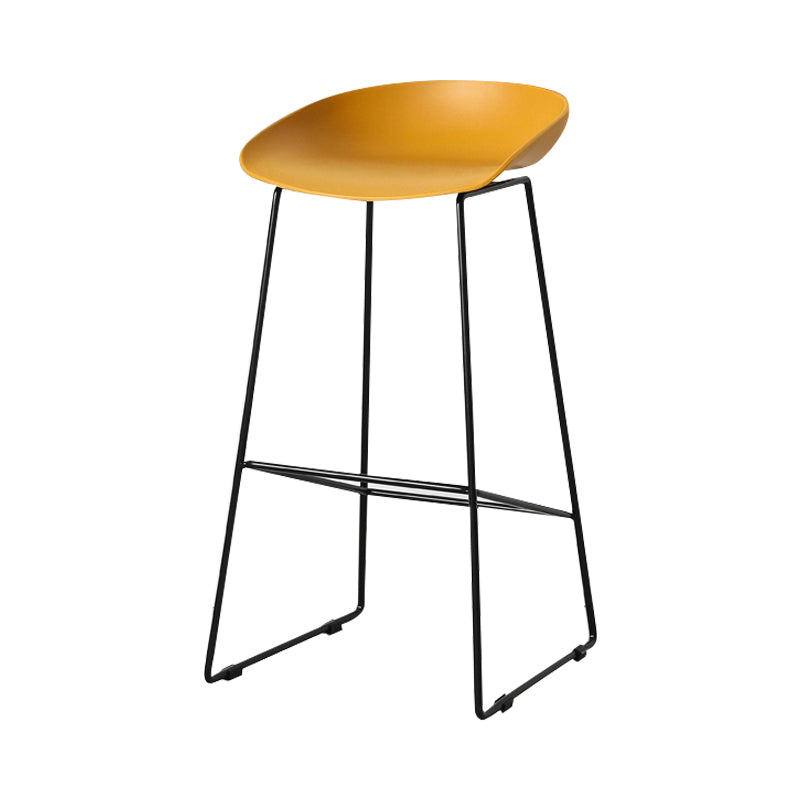 Scandinavian Style Bar-stool with Sled Legs Bucket Seat Counter Stool for Kitchen Bar