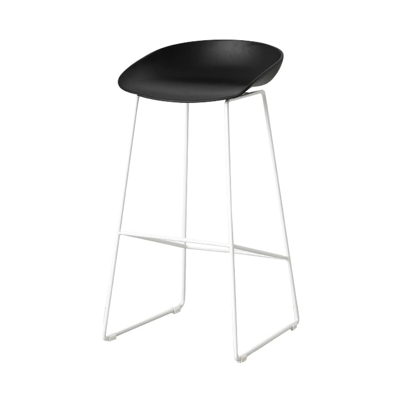 Scandinavian Style Bar-stool with Sled Legs Bucket Seat Counter Stool for Kitchen Bar