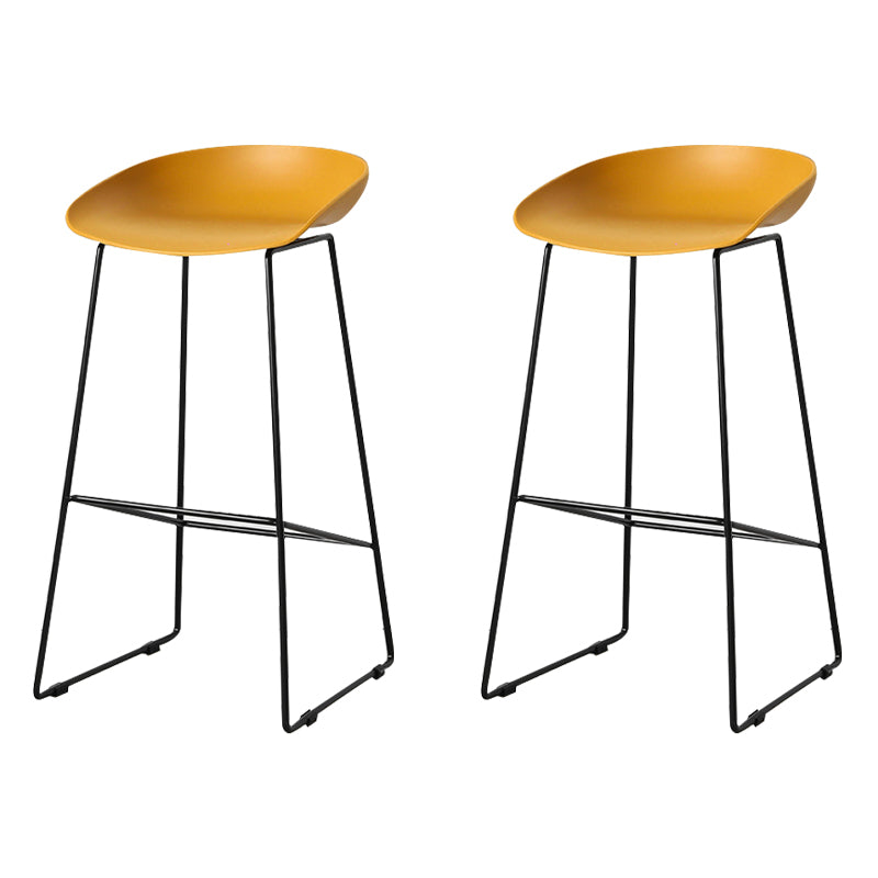 Scandinavian Style Bar-stool with Sled Legs Bucket Seat Counter Stool for Kitchen Bar