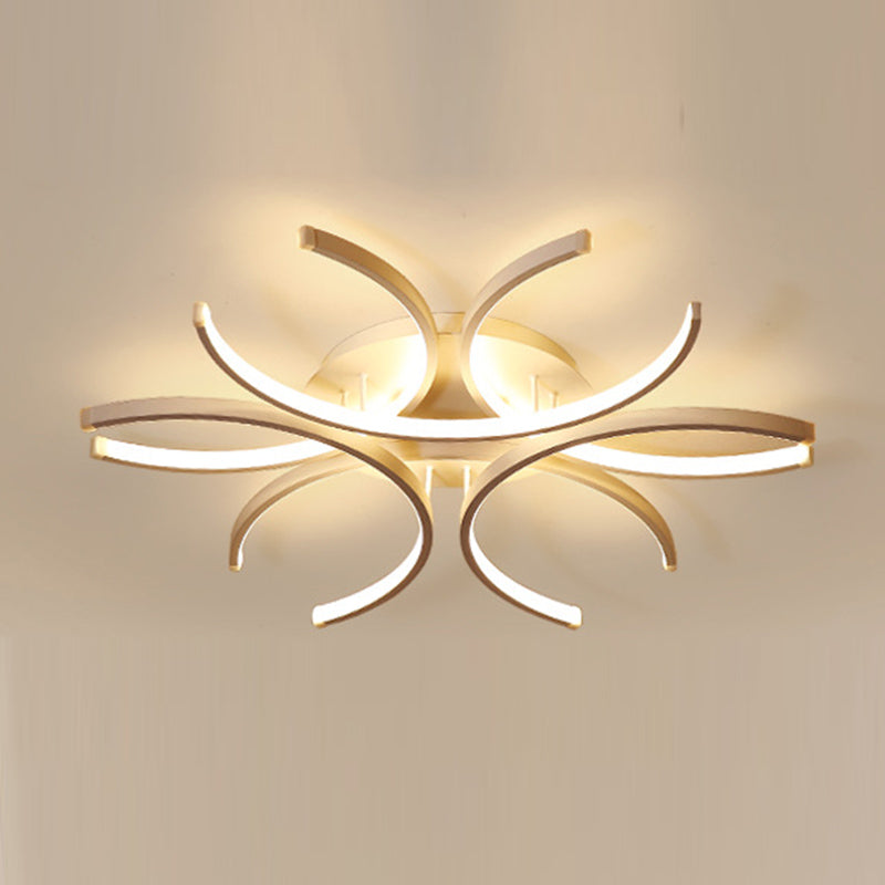 Metal Flower Flush Flush Light Modern Style Modern Style 6 Lights Fleus de montaje en blanco