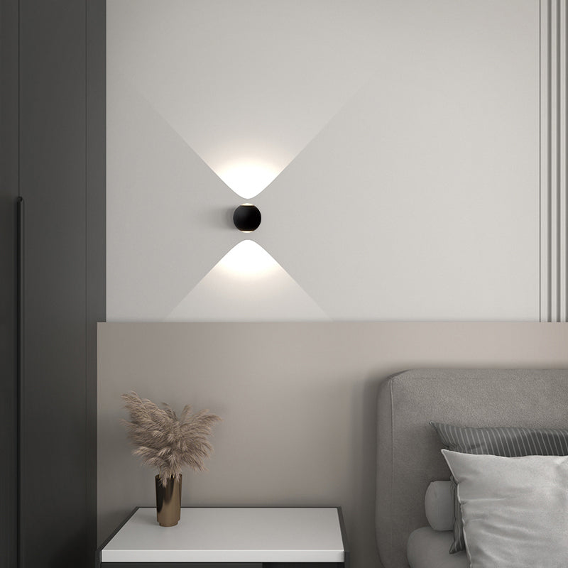 Modern Style Ball Wall Lighting Fixtures Metal Multi Lights Wall Washer Sconce