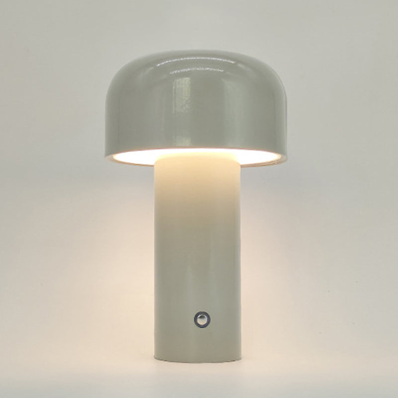 Nordic Style Metal Table Lampe Bunte 1 leichte Schreibtischlampe für das Restaurant