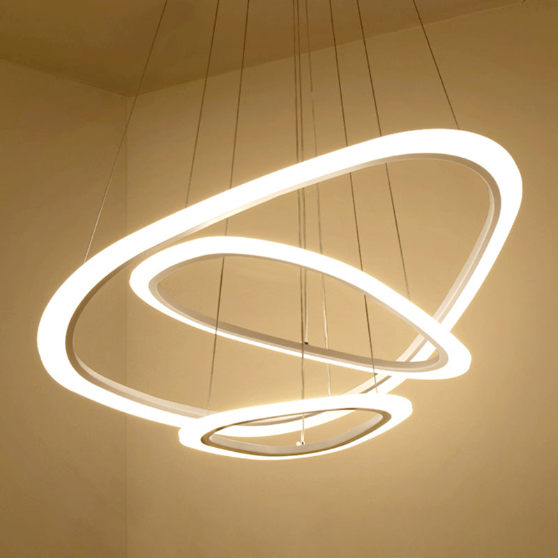 Luces de lámpara de araña de forma de triángulo contemporáneo accesorios de iluminación de araña de metal en blanco