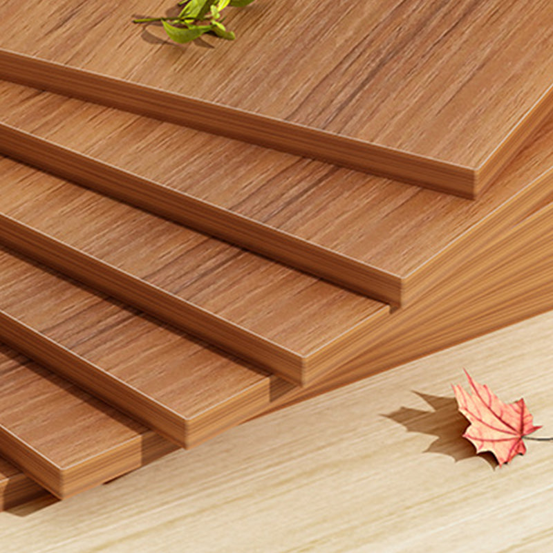 Industrielle Etagere -Bücherregal Stahlrahmen Hersteller Holzregal -Bücherregal mit Tür