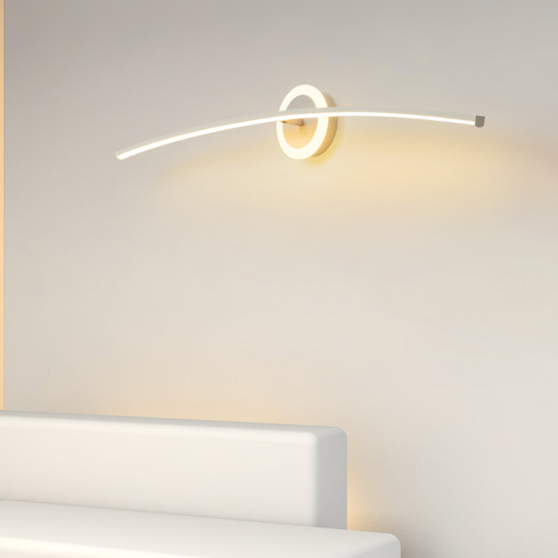 Linear Shade Metal Wall Sconce Modern Style Single Light Wall Mount Light in White