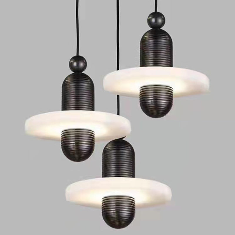 Postmoderne LED -Anhänger Licht Marmor Fliege Saucer -Nachthänzer Licht