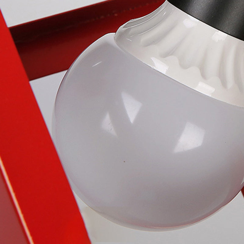 Lampada sospesa in metallo geometrico a pendente a sospensione.