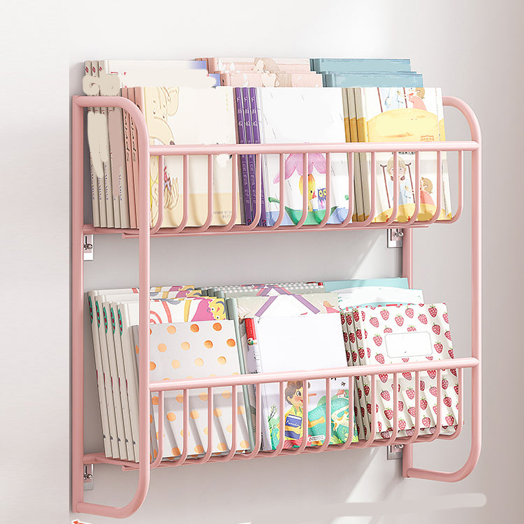 Libreria chiusa a parete montata in stile scandinavo per la sala da studio dell'ufficio