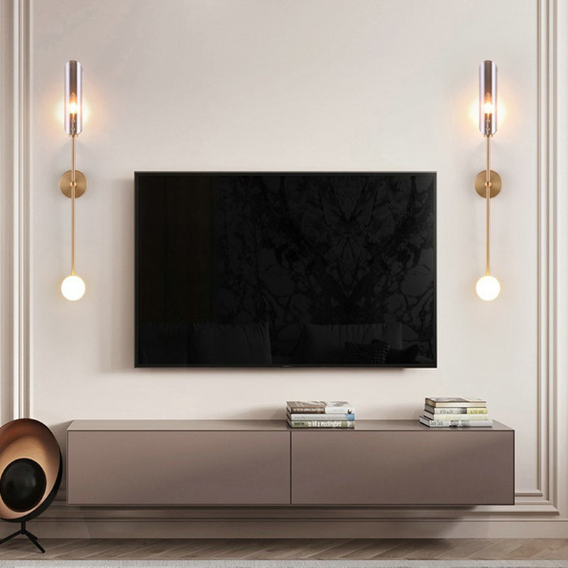 Nórdica Media de metal pared de pared de dorada de oro con vidrio para sala de estar