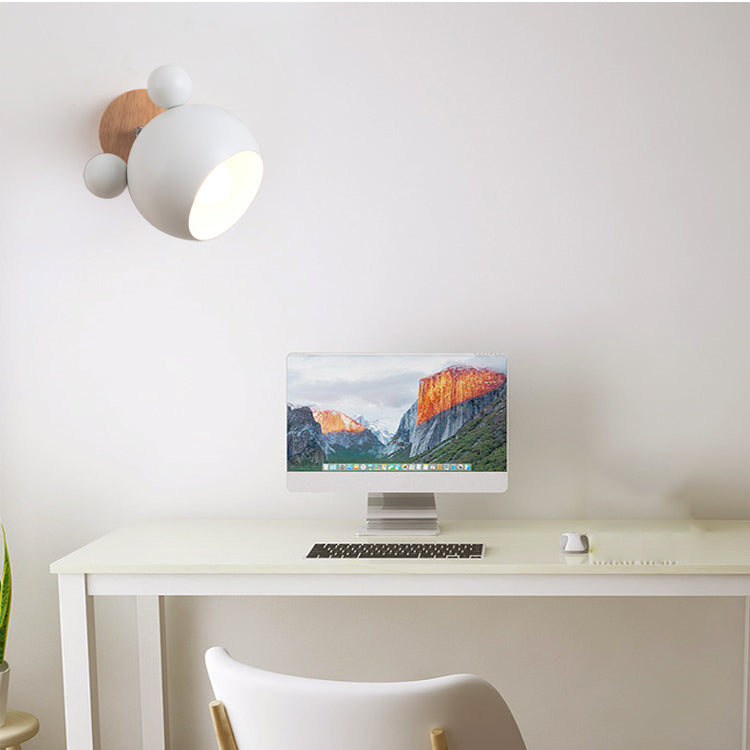 1 Light Wall Sconce Modern Style Metal Wall Lighting for Living Room