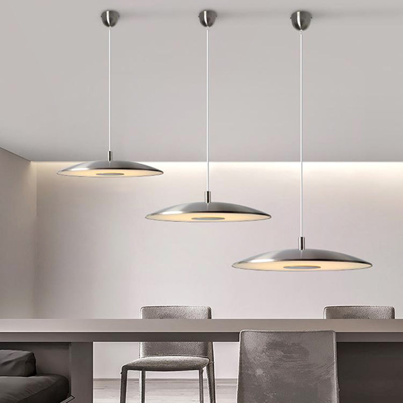 Forme rond en métal suspendu léger style moderne 1 lumière suspendue à la lumière montée sur la lumière