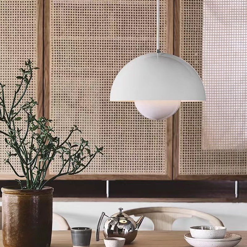 A forma di forma a forma di metallo a sospensione di macaroni nordici in stile 1 fluide appeso