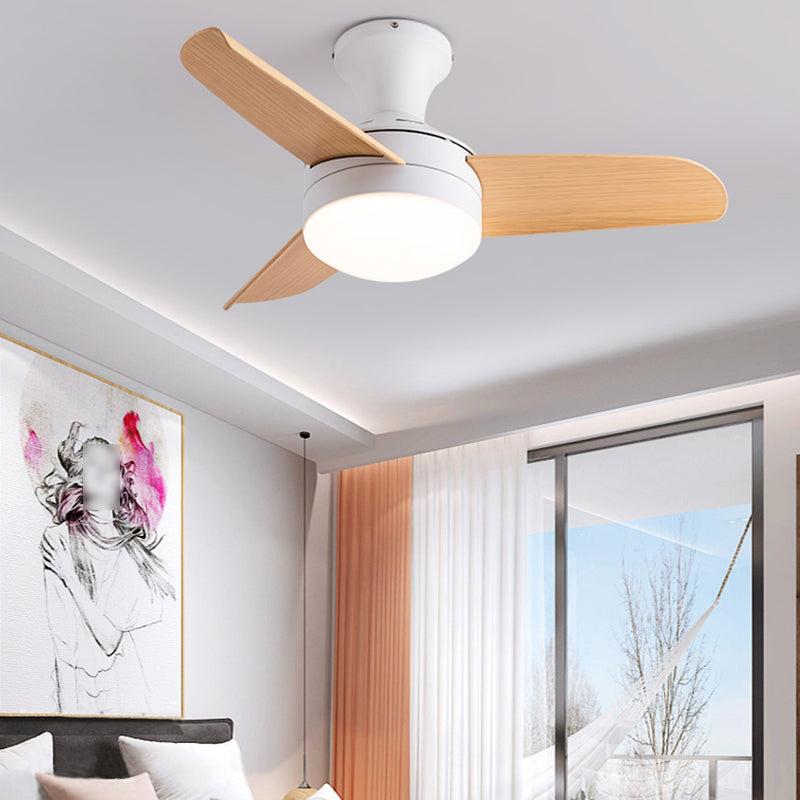 Lampada a ventola del soffitto in stile moderno in metallo a controproteggio a sfioramento della luce