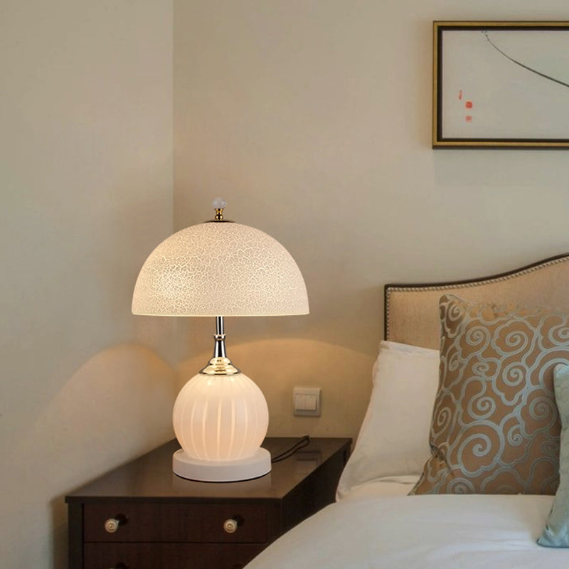 Lampes de table de nuit en dôme en verre de style moderne 1 lampe de table légère