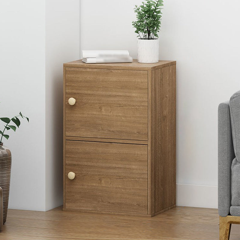 Contemporary Vertical Standard Bookcase Manufactured Wood Bookcase with Doors