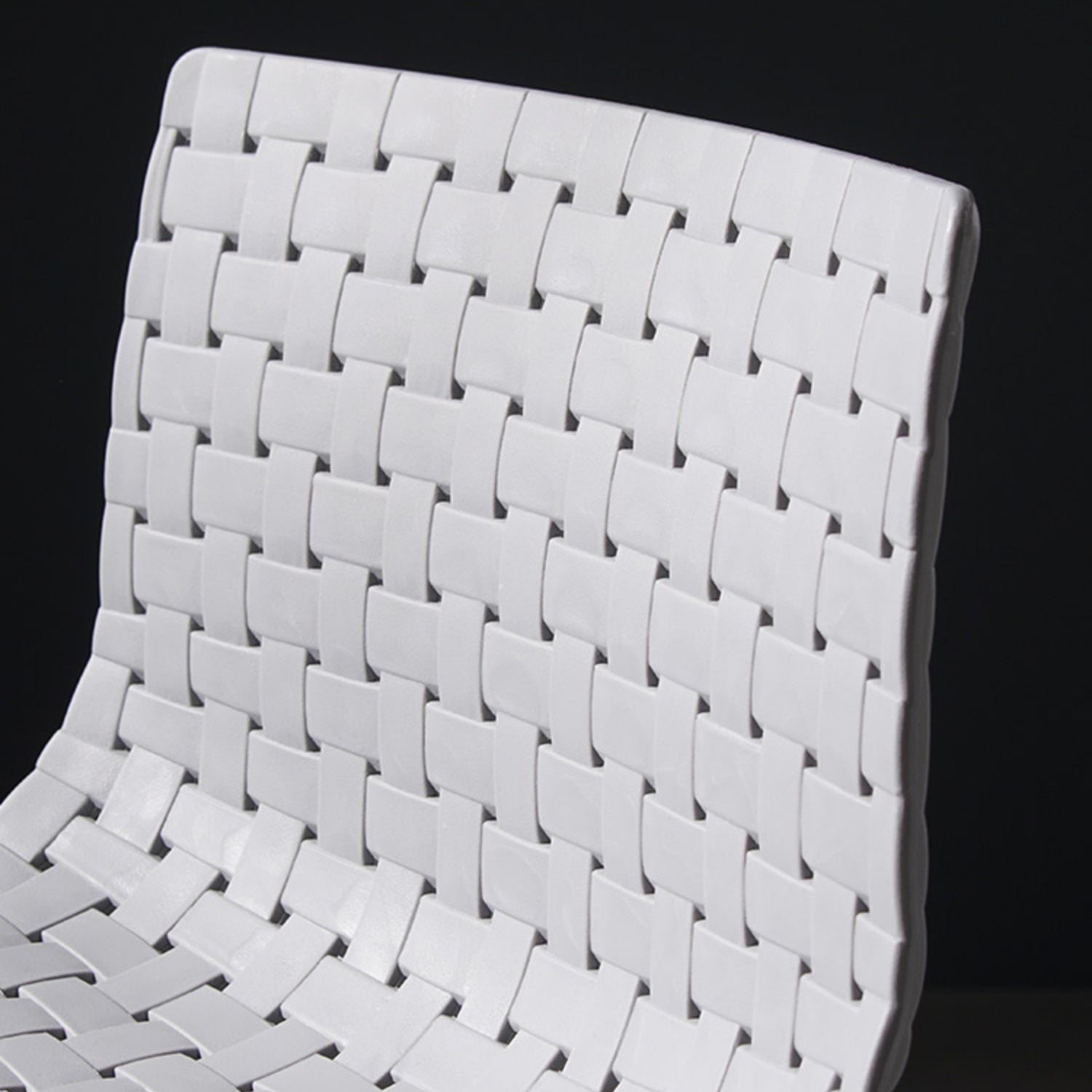 Industrial Bar-stool Plastic Counter Bar Stool for Kitchen Bar with Metal Legs