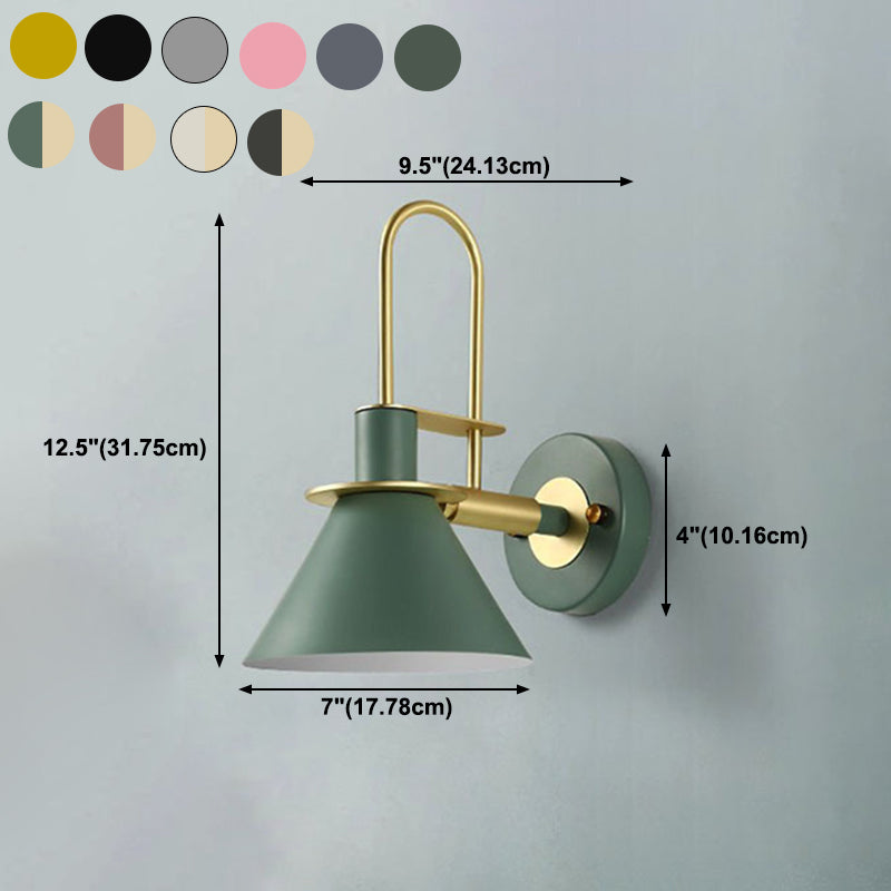 Éclairage mural nordique Appiculture de lumière murale en métal pour chambre à coucher