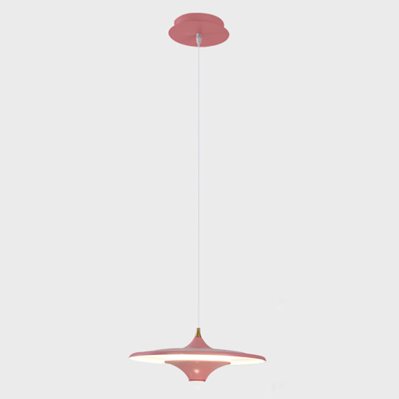 Pendentif en forme d'OVNI nordique Pendoir suspendu coloré pour le salon